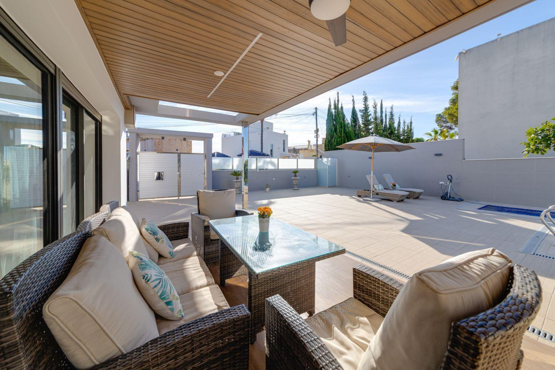 Reventa - 3. Casa indepiende - Torrevieja - Costa Blanca Sur