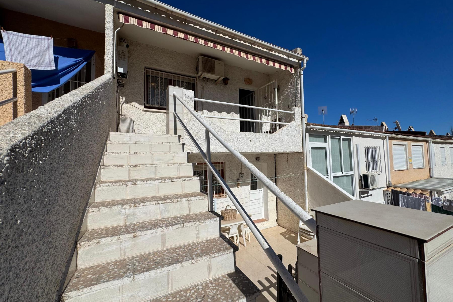 Reventa - 3. Casa indepiende - Torrevieja - Costa Blanca Sur