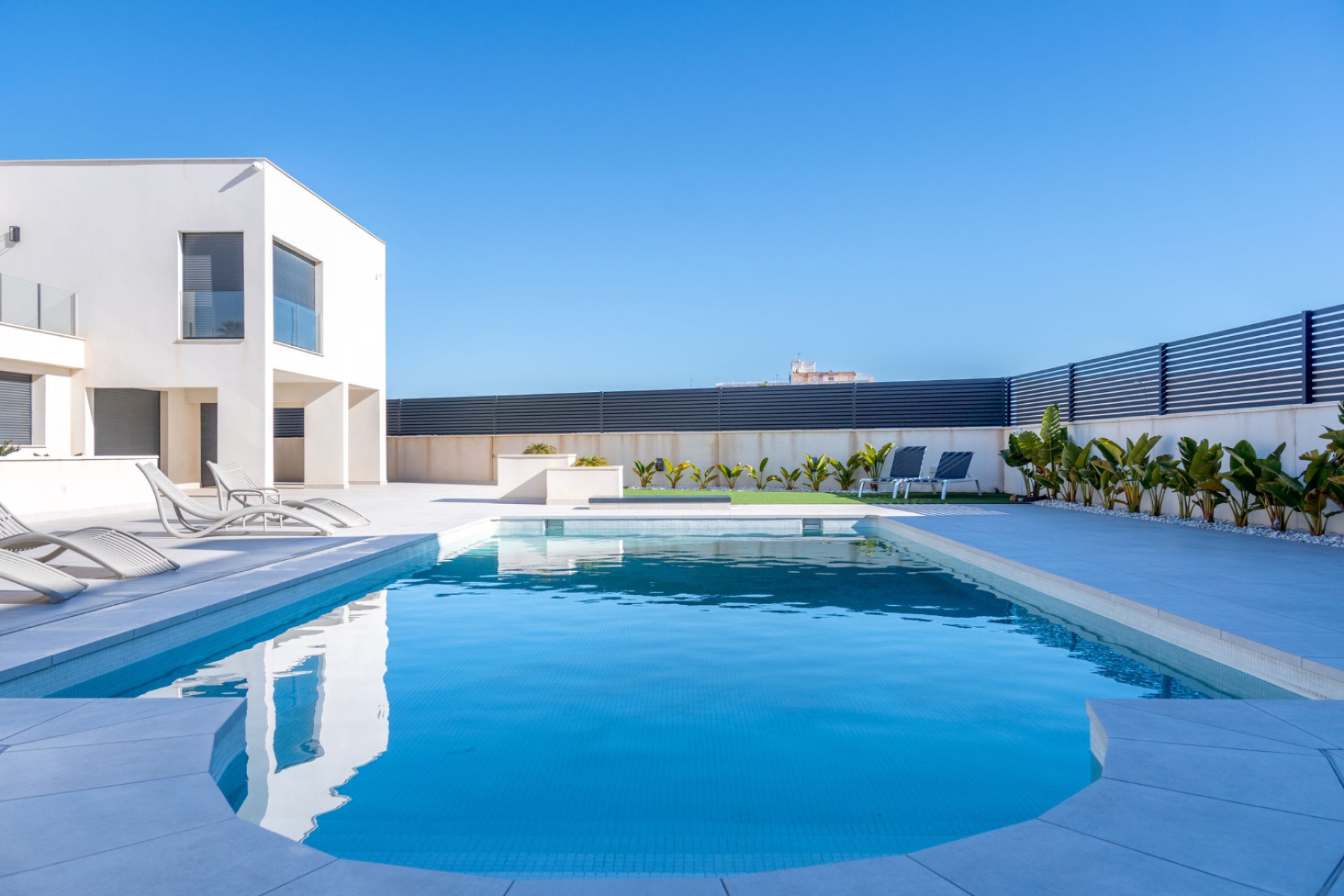 Reventa - 3. Casa indepiende - Torrevieja - Costa Blanca Sur