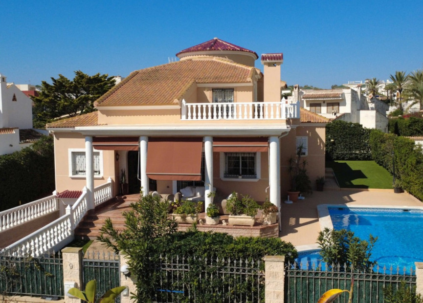 Reventa - 3. Casa indepiende - Torrevieja - Costa Blanca Sur