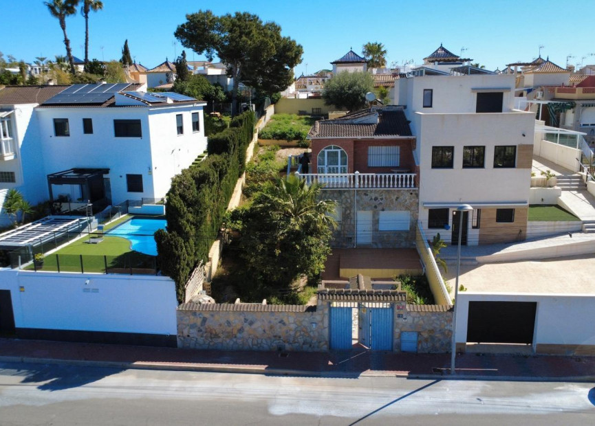 Reventa - 3. Casa indepiende - Torrevieja - Costa Blanca Sur