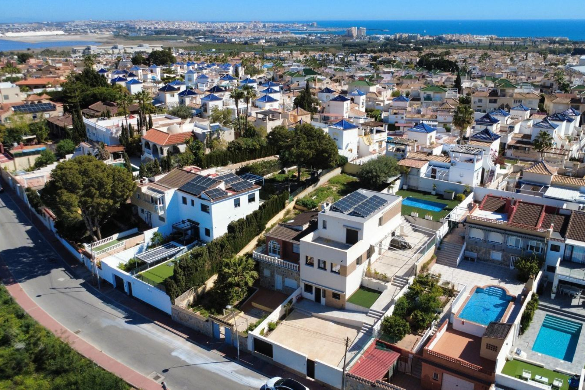 Reventa - 3. Casa indepiende - Torrevieja - Costa Blanca Sur