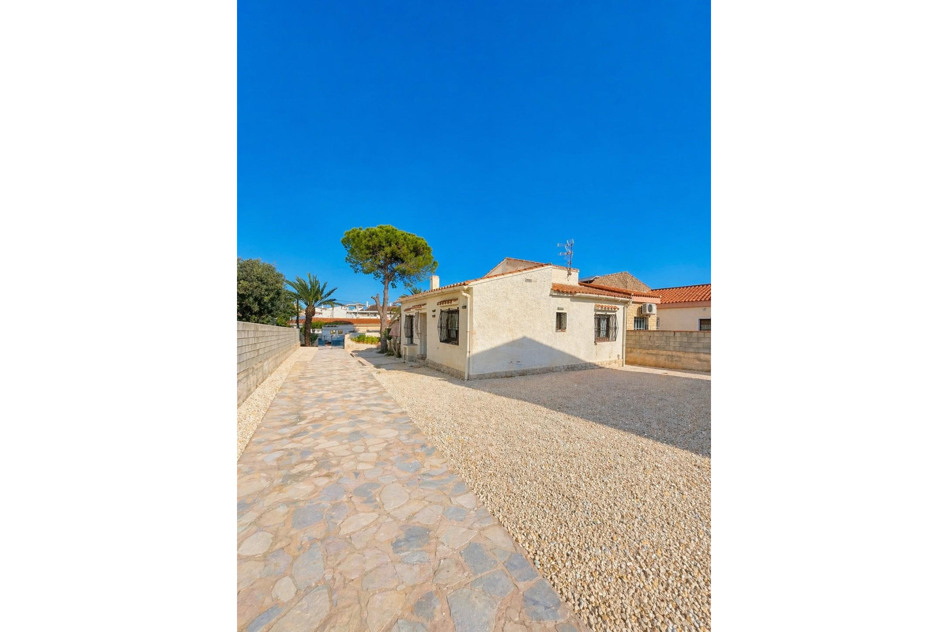 Reventa - 3. Casa indepiende - Torrevieja - Costa Blanca Sur
