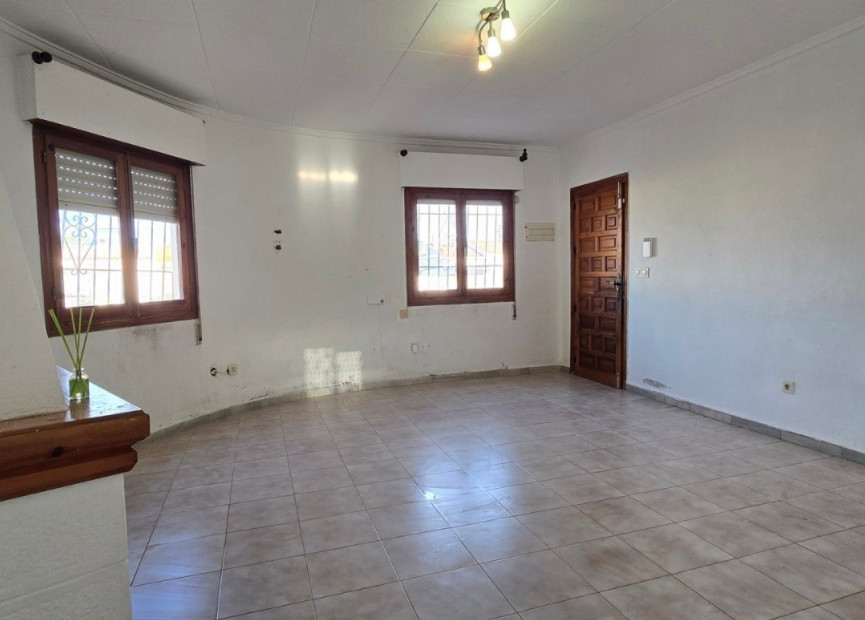 Reventa - 3. Casa indepiende - Torrevieja - El Chaparal