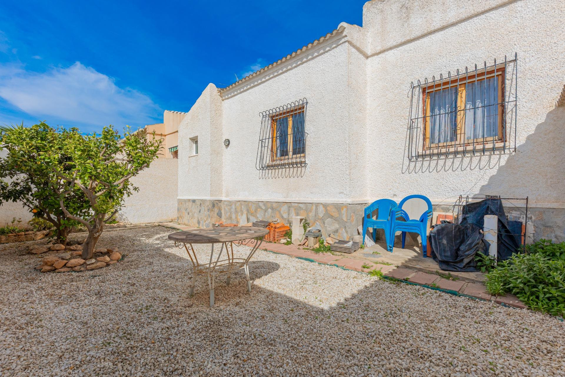Reventa - 3. Casa indepiende - Torrevieja - La siesta