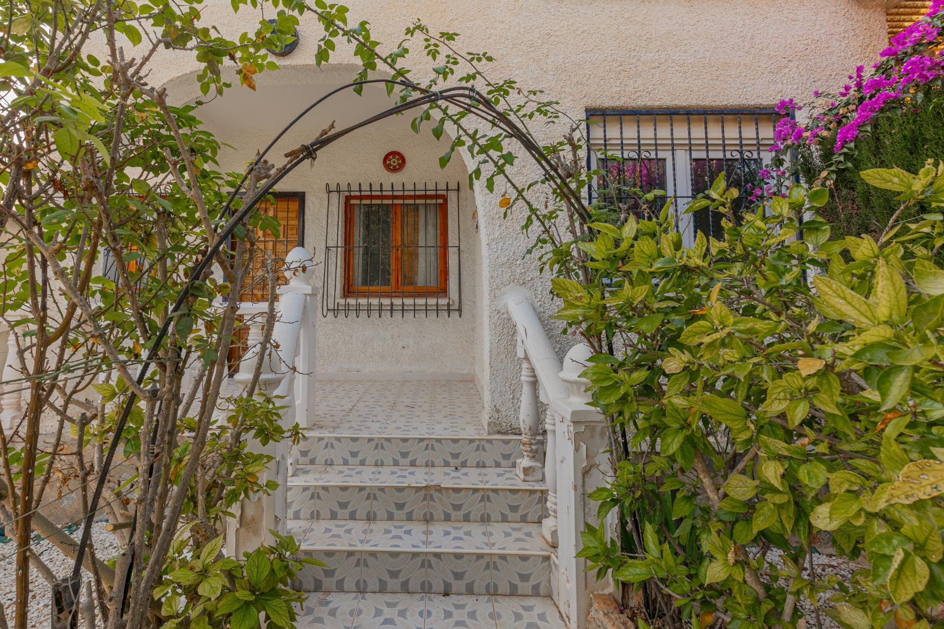 Reventa - 3. Casa indepiende - Torrevieja - La siesta