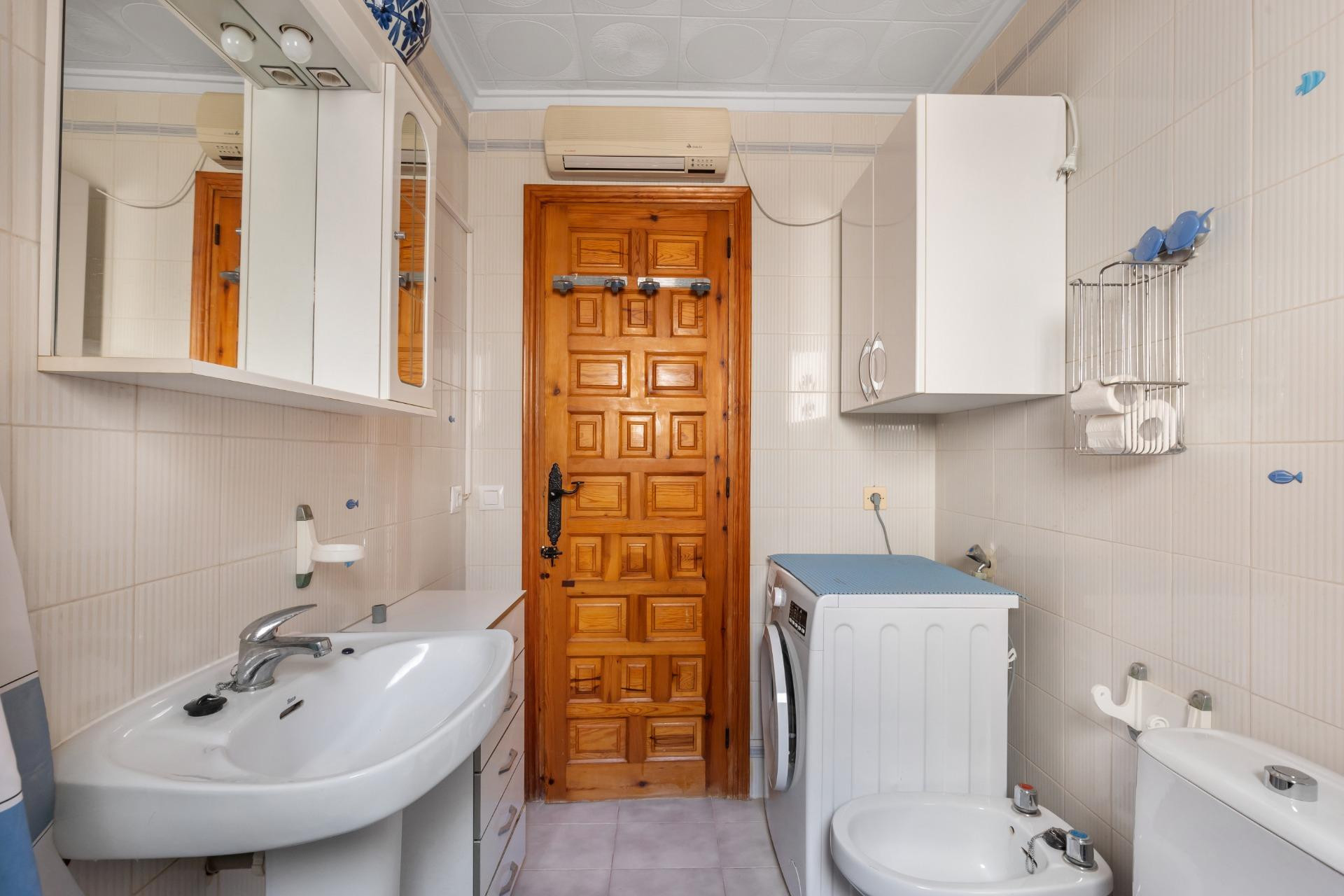 Reventa - 3. Casa indepiende - Torrevieja - La siesta