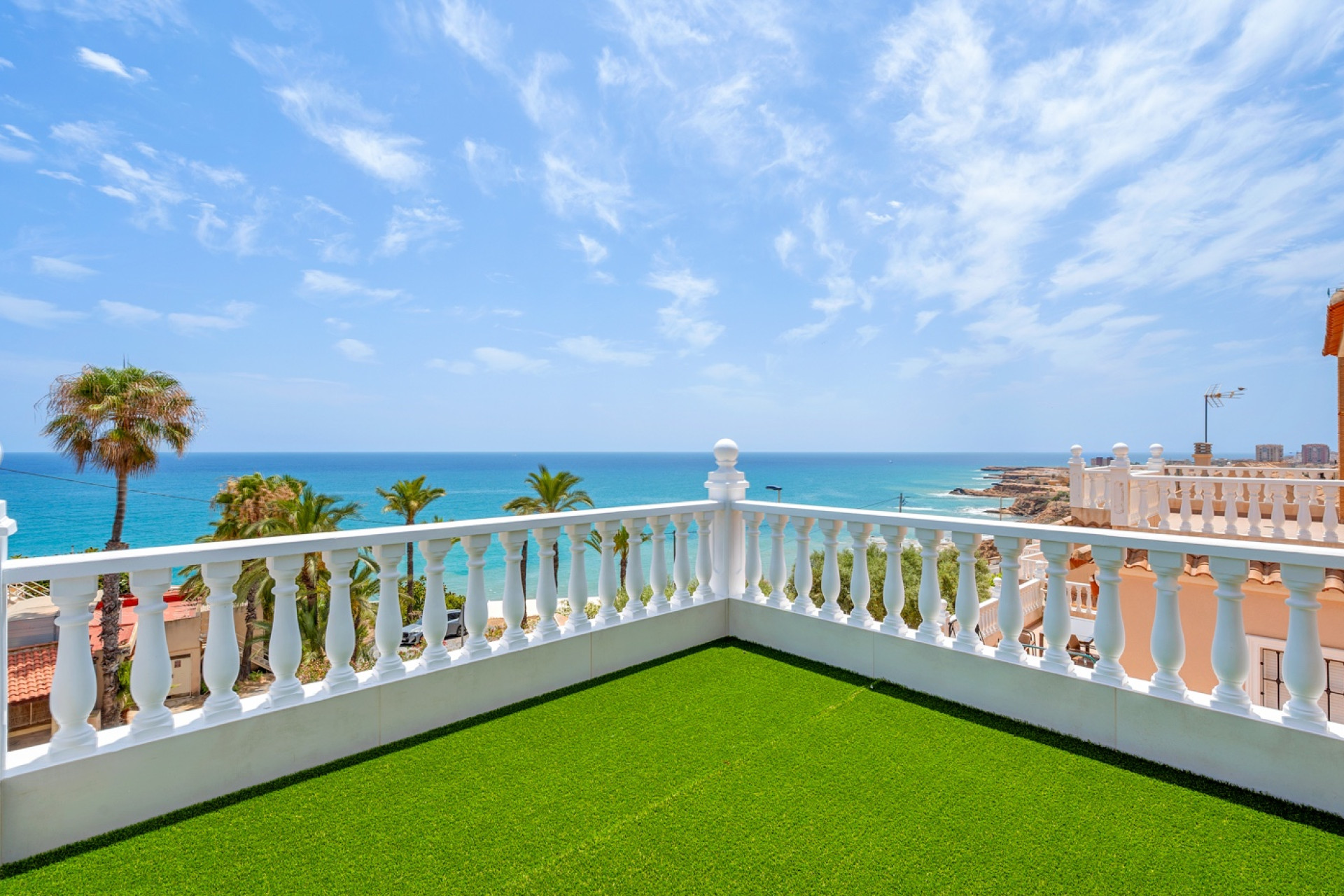 Reventa - 3. Casa indepiende - Torrevieja - Los Frutales