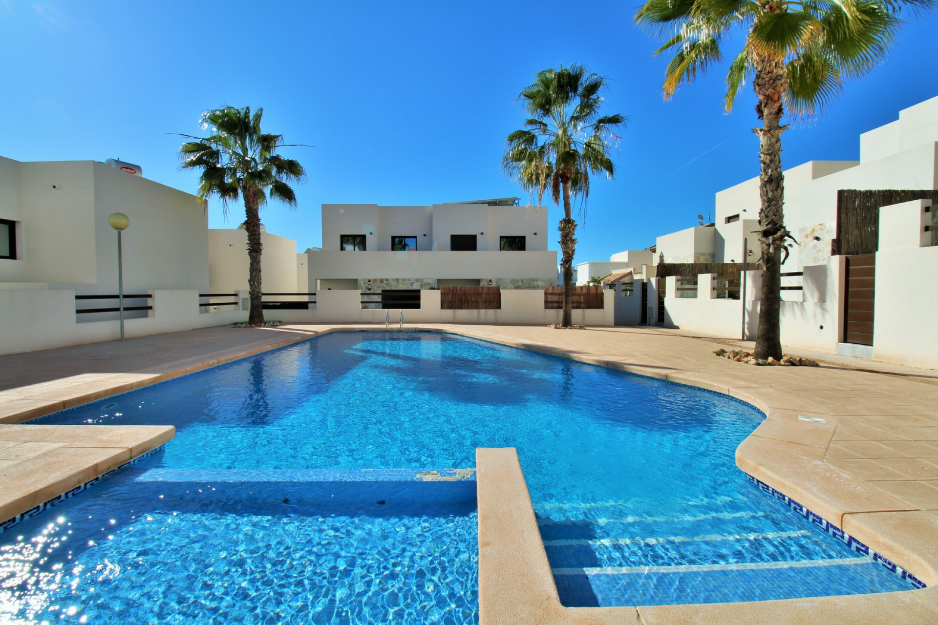 Reventa - 3. Casa indepiende - Villamartin - Costa Blanca Sur