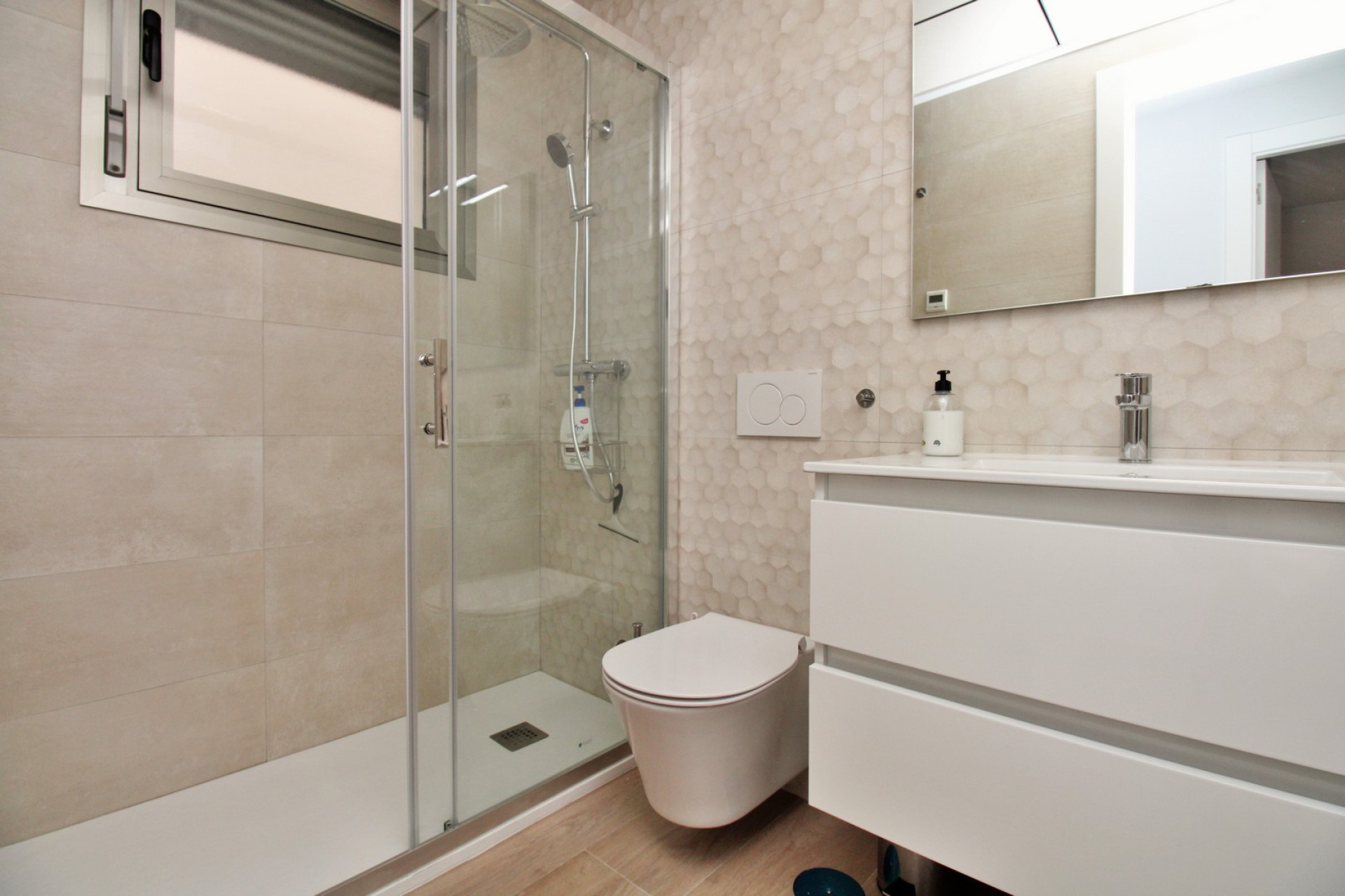 Reventa - 3. Casa indepiende - Villamartin - Costa Blanca Sur