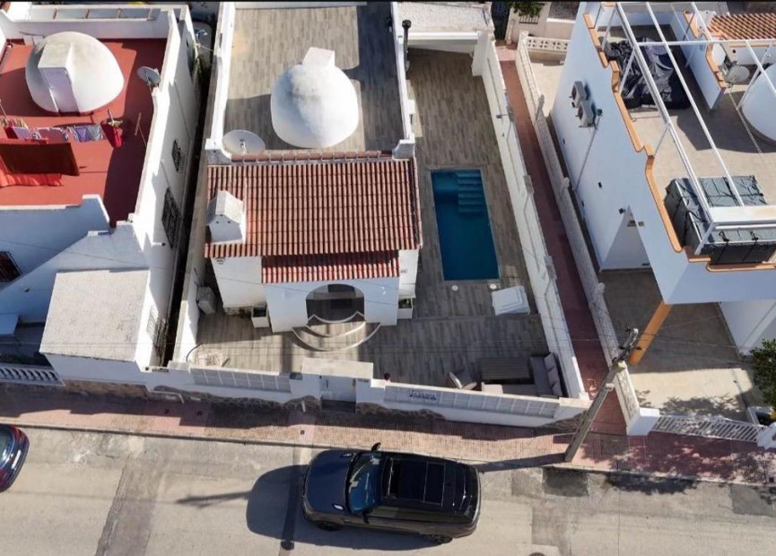 Reventa - 3. Casa indepiende - Villamartin - Costa Blanca Sur