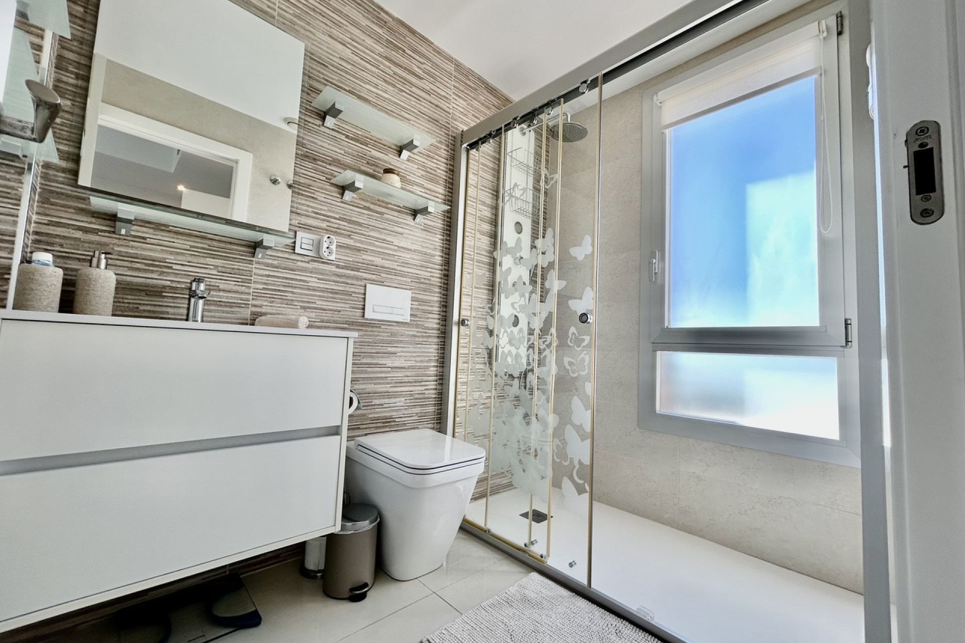 Reventa - 3. Casa indepiende - Villamartin - Costa Blanca Sur