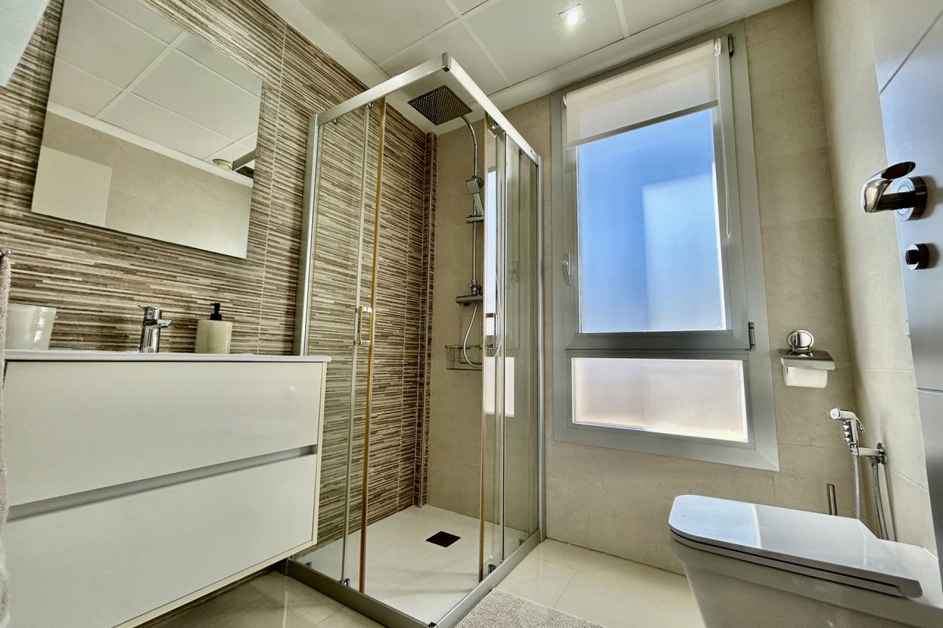 Reventa - 3. Casa indepiende - Villamartin - Costa Blanca Sur