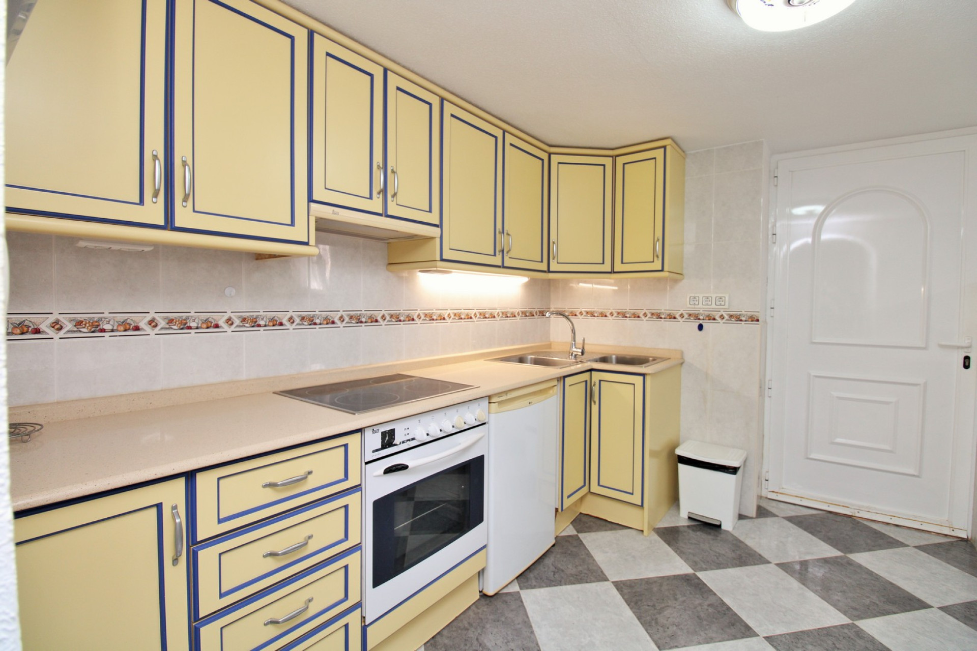 Reventa - 3. Casa indepiende - Villamartin - Costa Blanca Sur