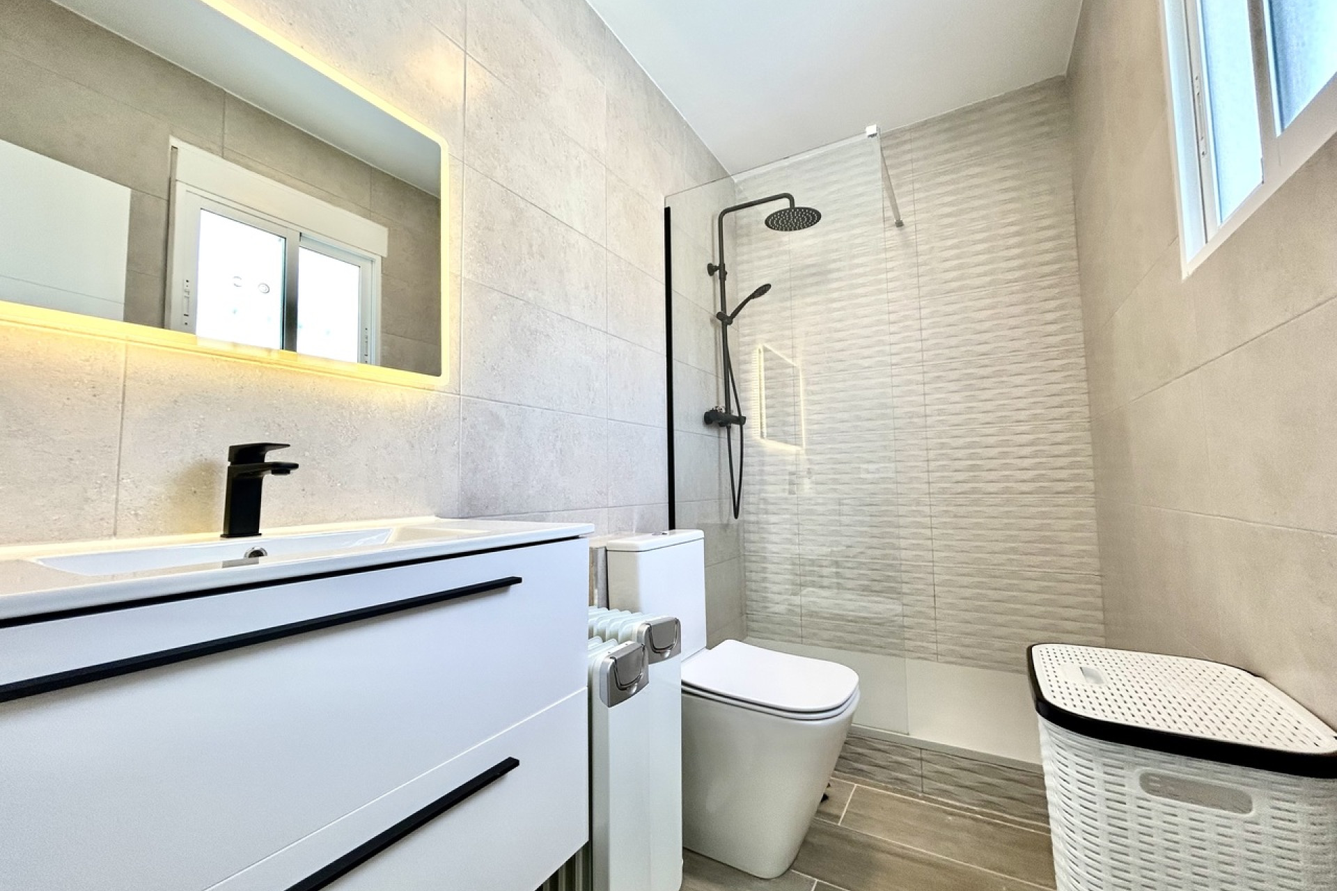 Reventa - 3. Casa indepiende - Villamartin - Costa Blanca Sur