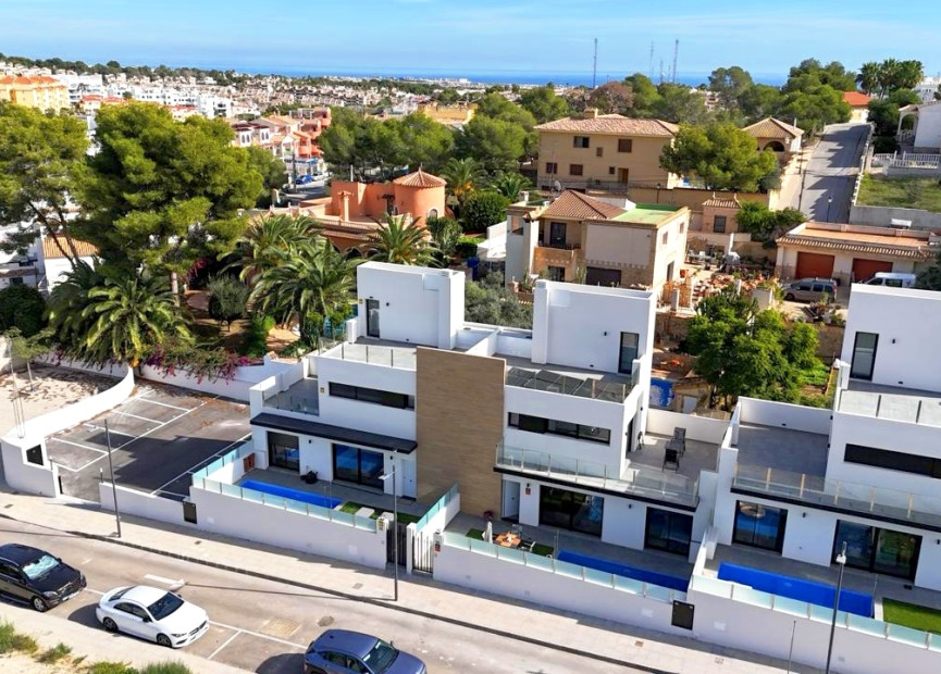 Reventa - 3. Casa indepiende - Villamartin - Costa Blanca Sur