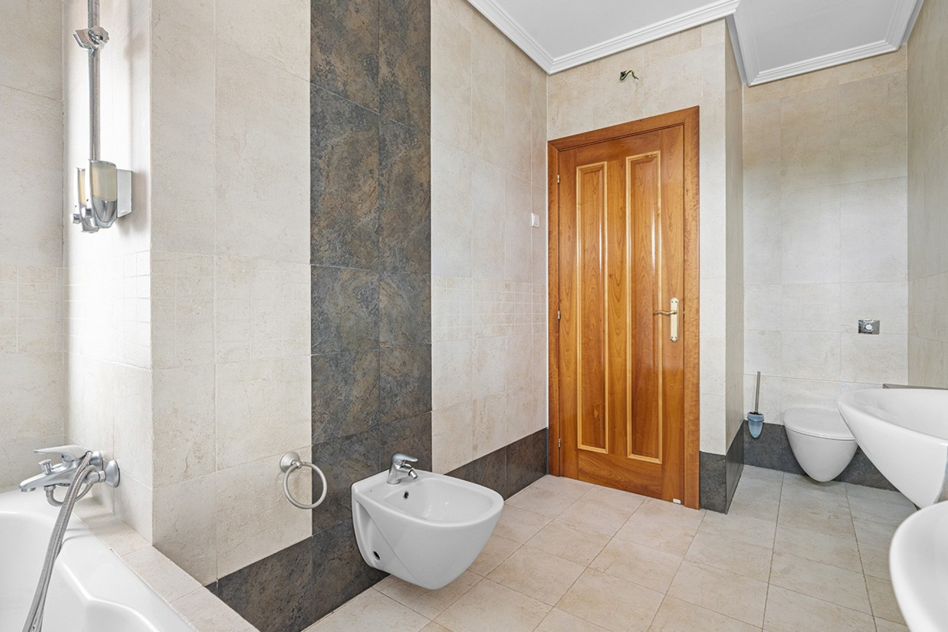 Reventa - 3. Casa pareada - Alicante - Costa Blanca Norte 