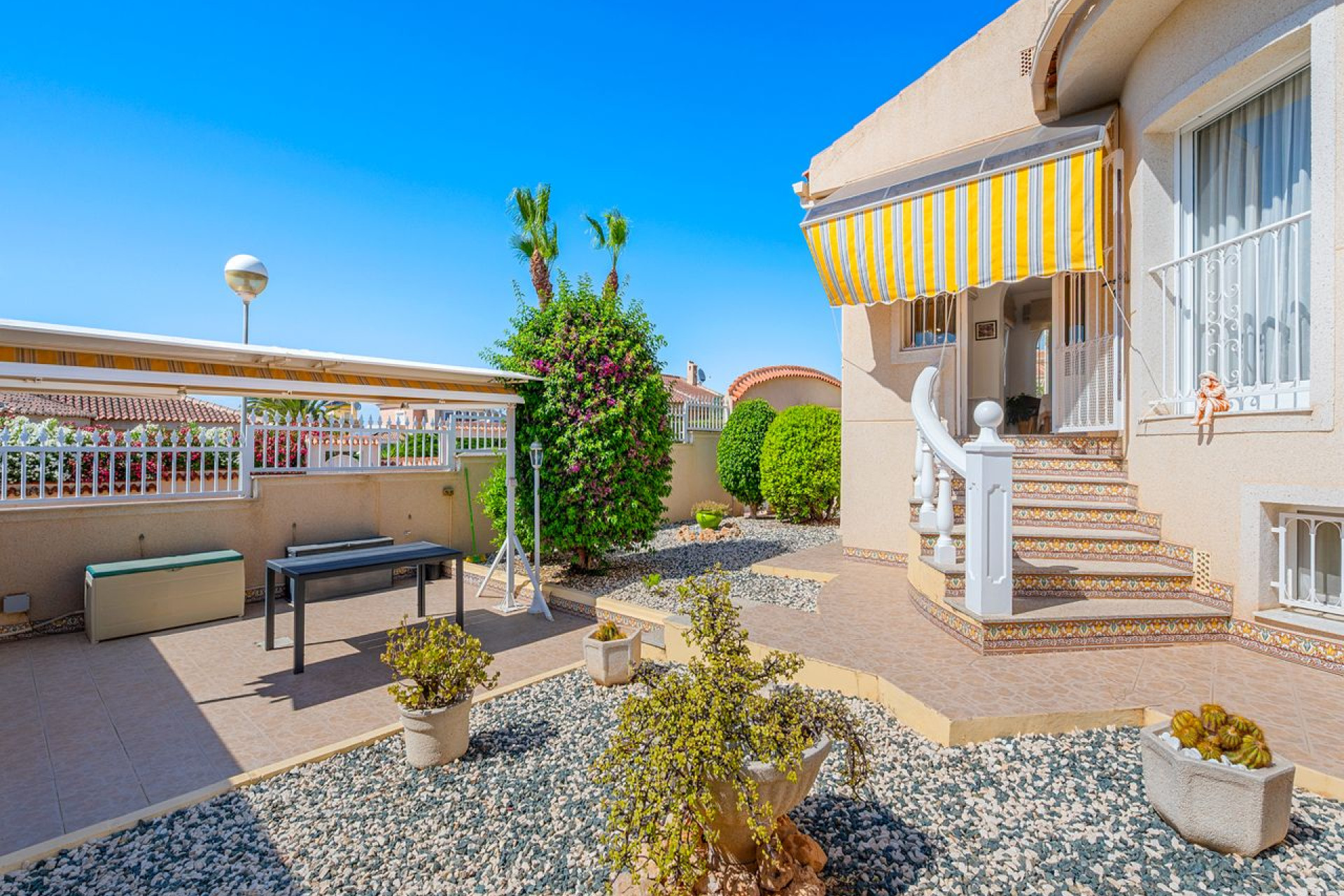 Reventa - 3. Casa pareada - Benijofar - Costa Blanca Sur