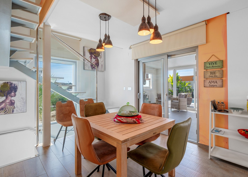 Reventa - 3. Casa pareada - Benijofar - Costa Blanca Sur