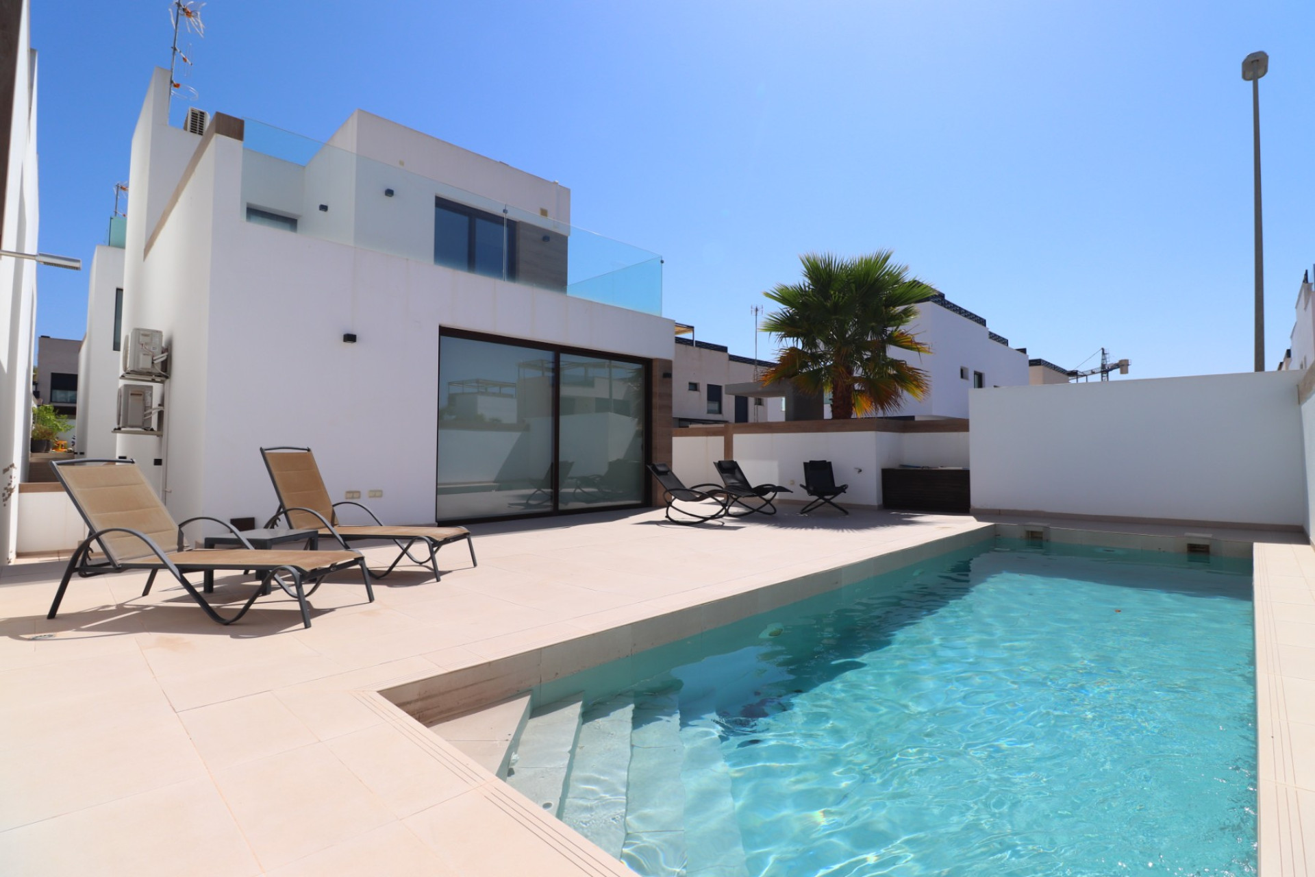 Reventa - 3. Casa pareada - Benijofar - Costa Blanca Sur