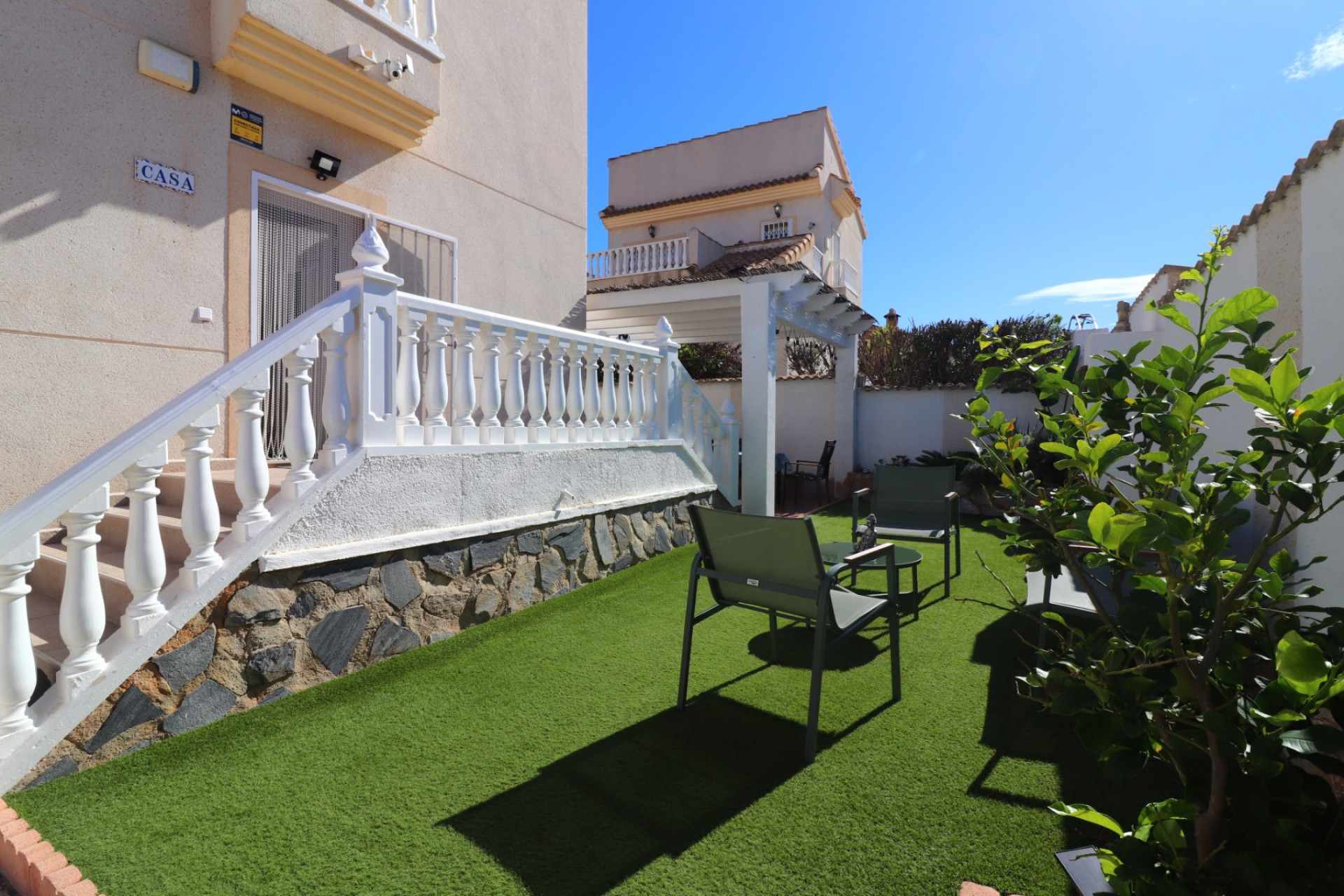 Reventa - 3. Casa pareada - Benimar - Costa Blanca Sur
