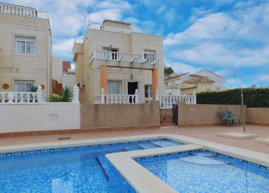 Reventa - 3. Casa pareada - Ciudad Quesada - Costa Blanca Sur