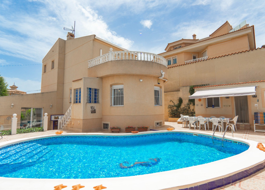 Reventa - 3. Casa pareada - Ciudad Quesada - La Marquesa