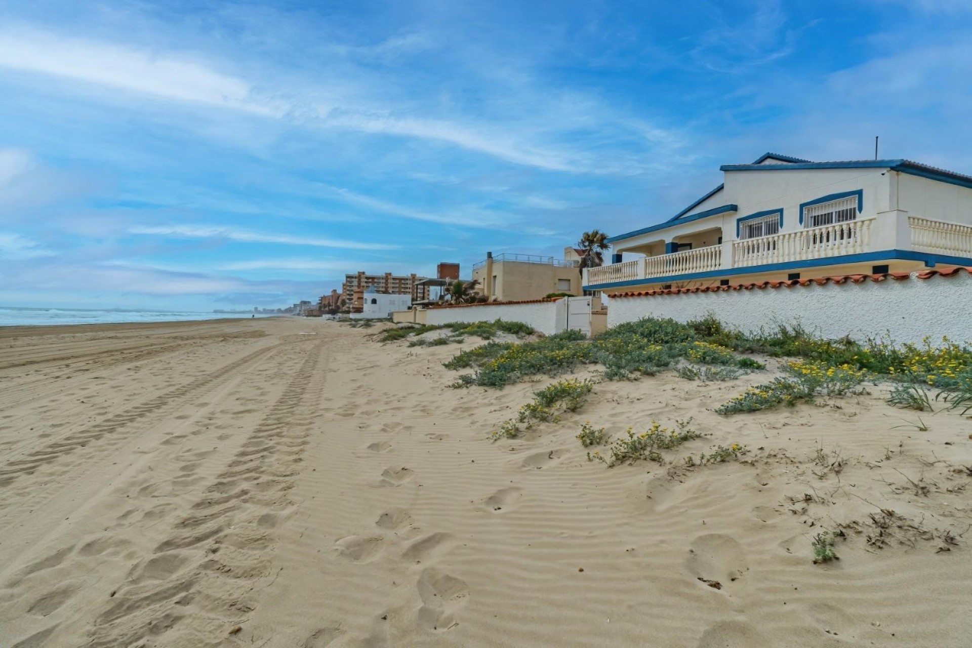 Reventa - 3. Casa pareada - La Manga - Playa del Estacio