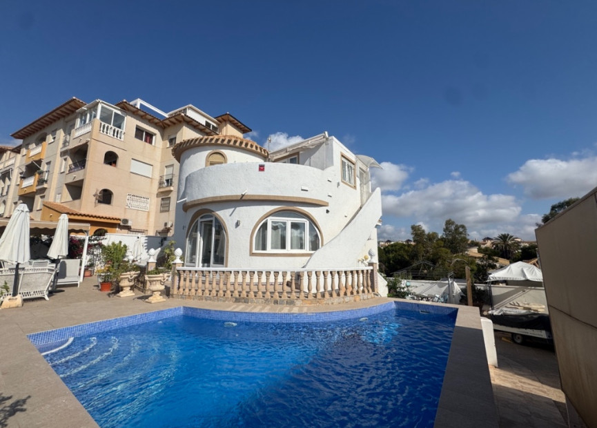 Reventa - 3. Casa pareada - La Zenia - Costa Blanca Sur