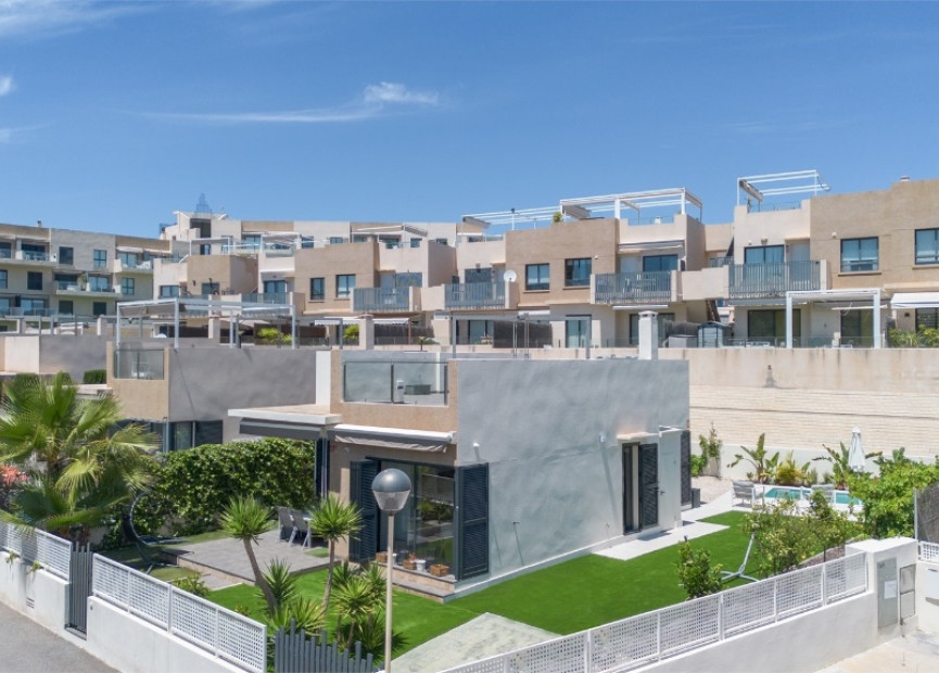 Reventa - 3. Casa pareada - La Zenia - Costa Blanca Sur