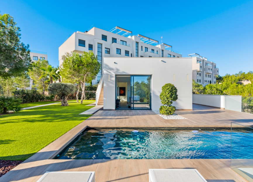 Reventa - 3. Casa pareada - Las Colinas Golf and Country Club - Costa Blanca Sur