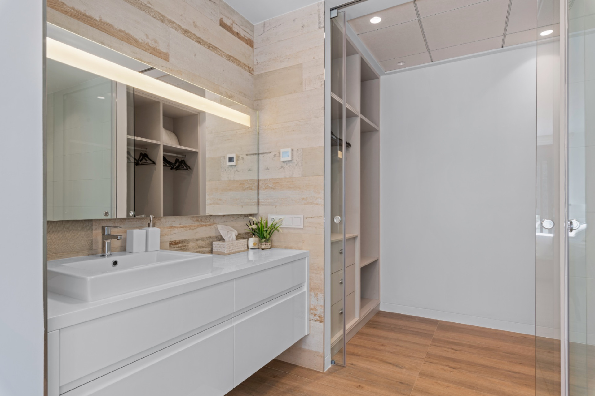 Reventa - 3. Casa pareada - Las Colinas Golf and Country Club - Costa Blanca Sur