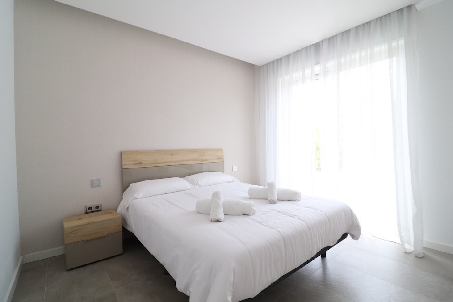 Reventa - 3. Casa pareada - Las Colinas Golf and Country Club - Costa Blanca Sur