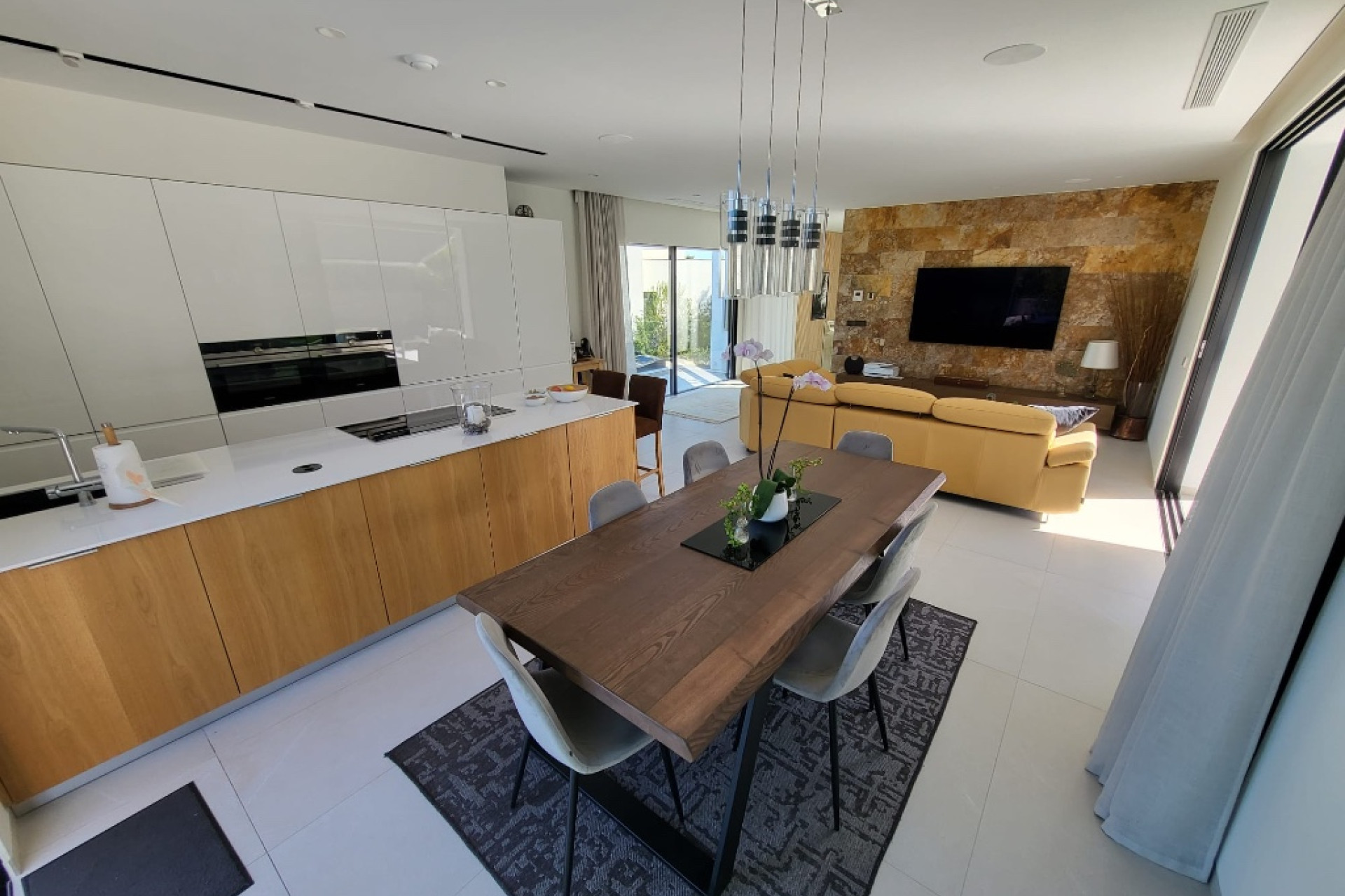 Reventa - 3. Casa pareada - Las Colinas Golf and Country Club - Costa Blanca Sur