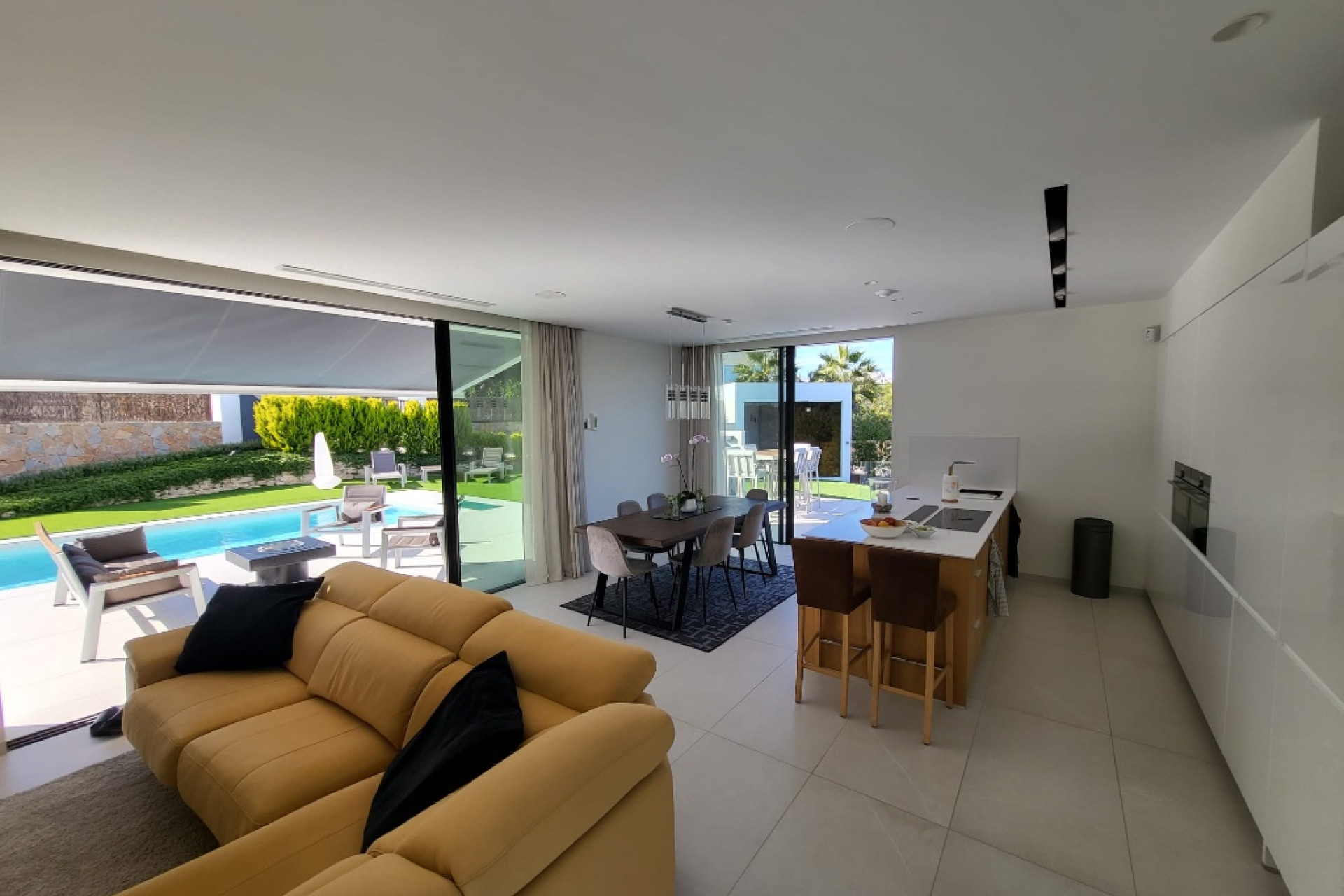 Reventa - 3. Casa pareada - Las Colinas Golf and Country Club - Costa Blanca Sur