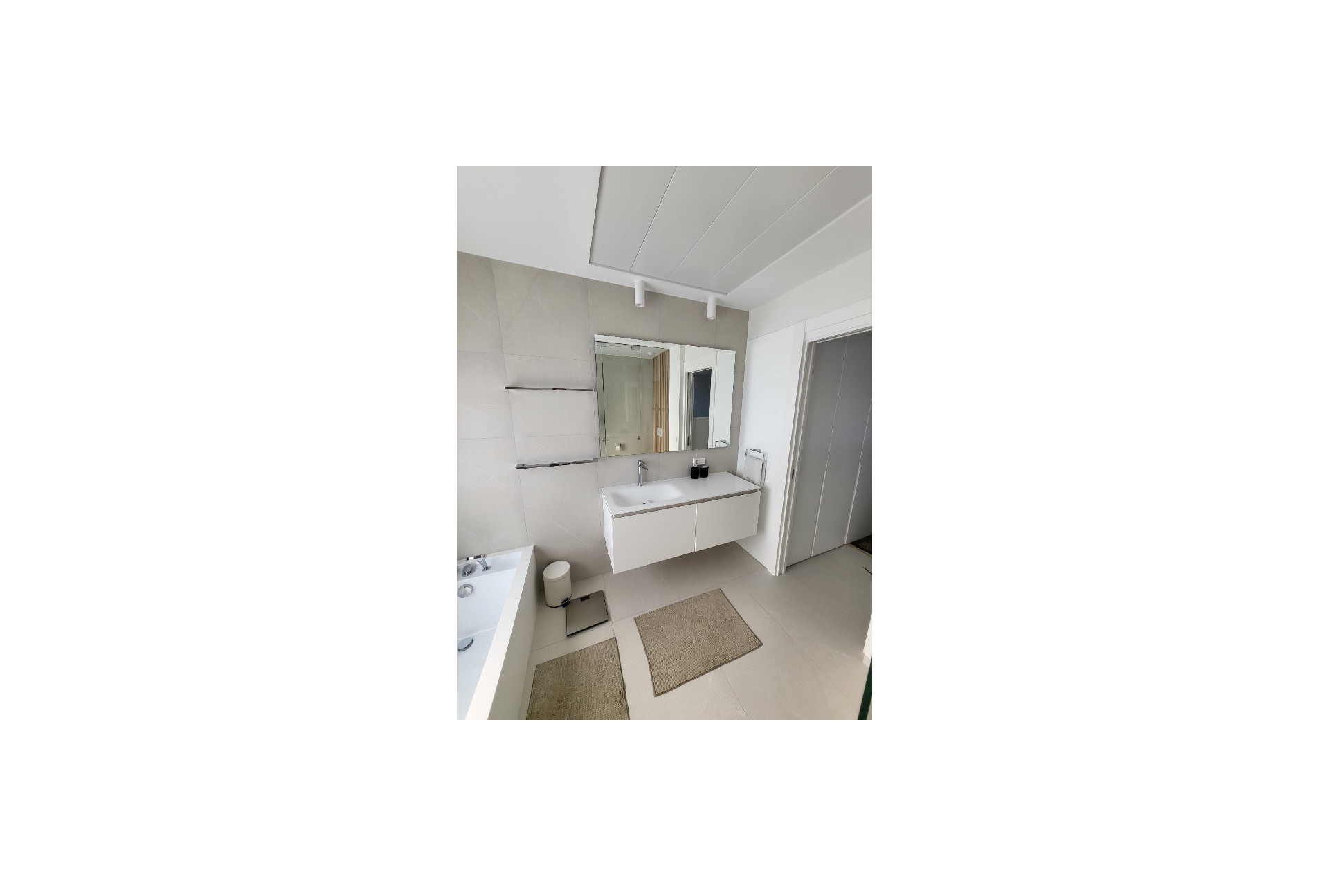 Reventa - 3. Casa pareada - Las Colinas Golf and Country Club - Costa Blanca Sur