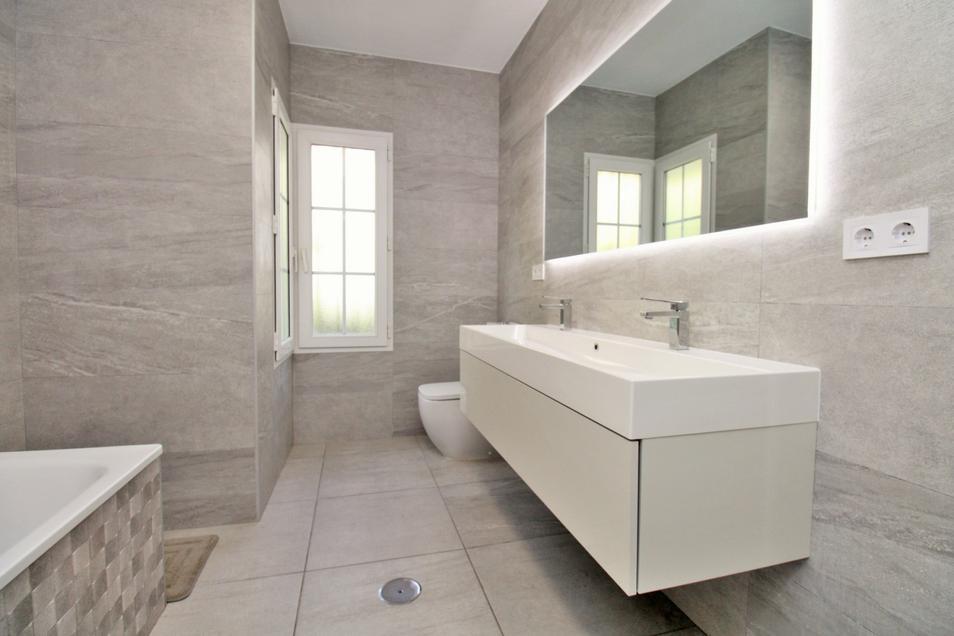 Reventa - 3. Casa pareada - Las Ramblas - Costa Blanca Sur