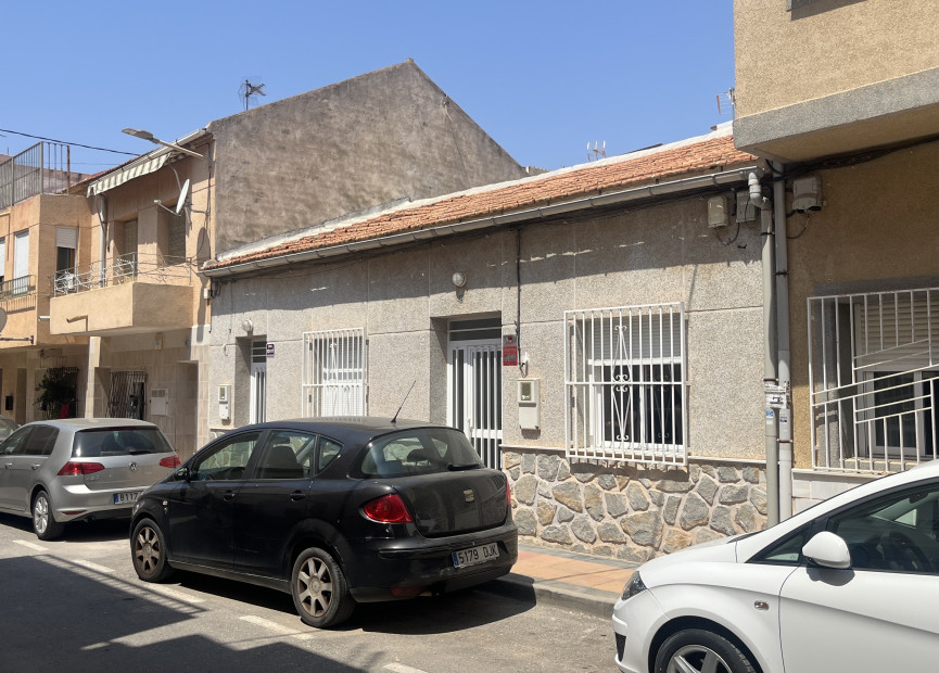 Reventa - 3. Casa pareada - Los Alcazares - Costa Calida