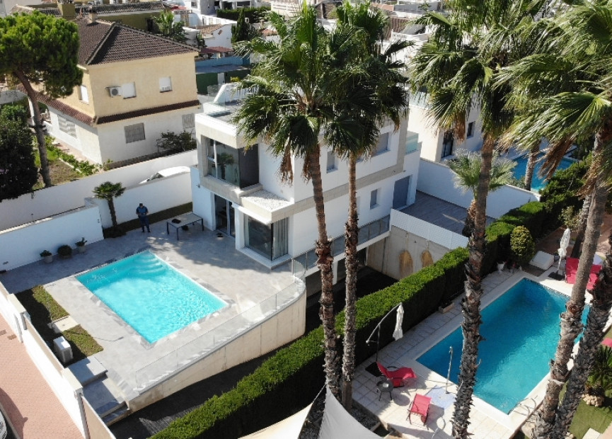 Reventa - 3. Casa pareada - Los Balcones - Costa Blanca Sur