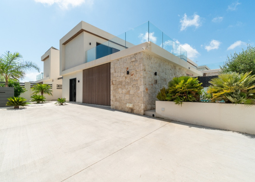 Reventa - 3. Casa pareada - Los Balcones - Costa Blanca Sur