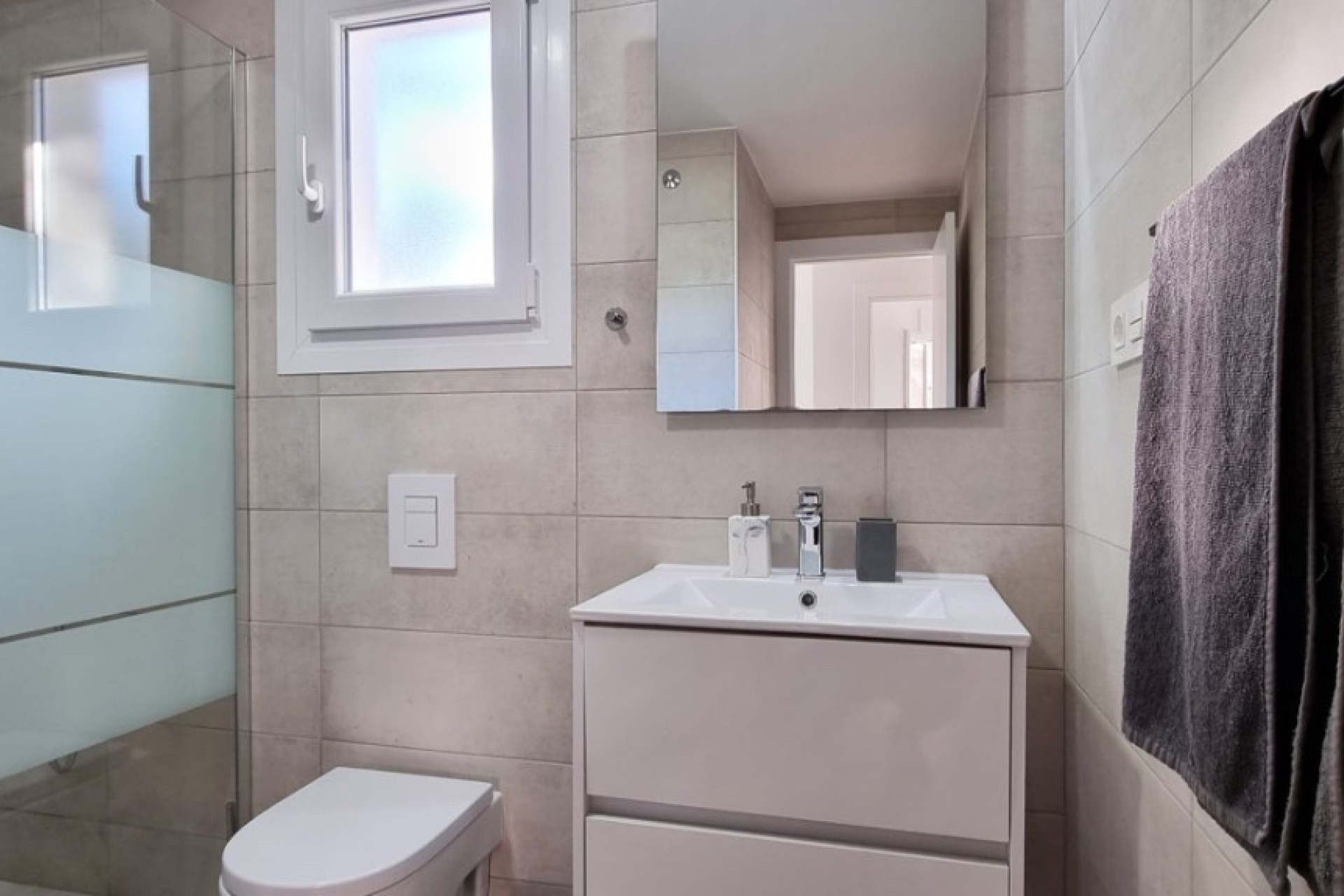 Reventa - 3. Casa pareada - Playa Flamenca - Costa Blanca Sur