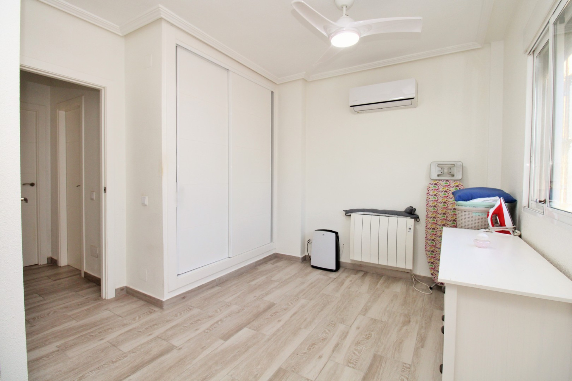 Reventa - 3. Casa pareada - Playa Flamenca - Costa Blanca Sur