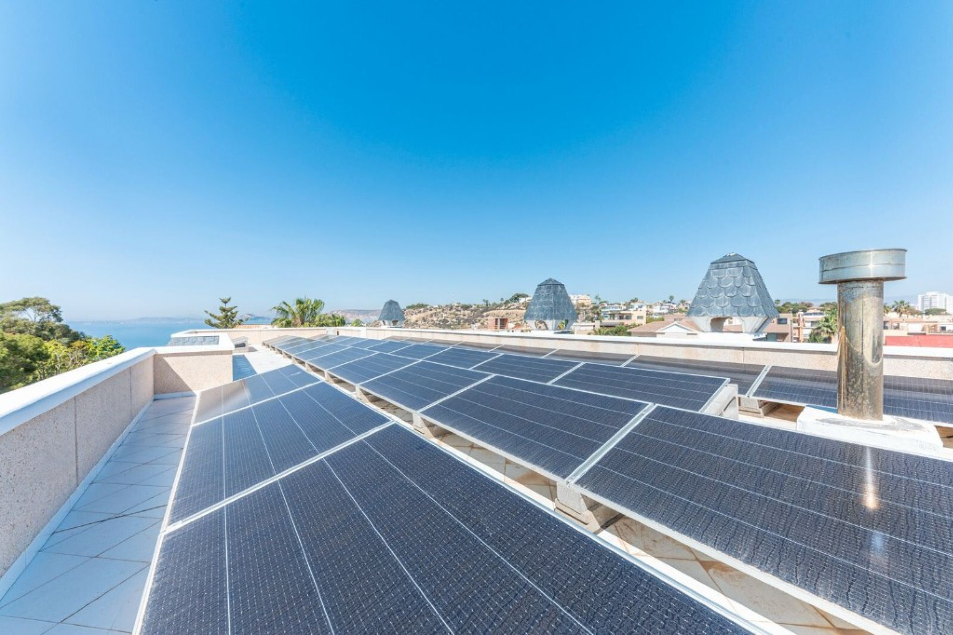 Reventa - 3. Casa pareada - Playa San Juan - Costa Blanca Norte 