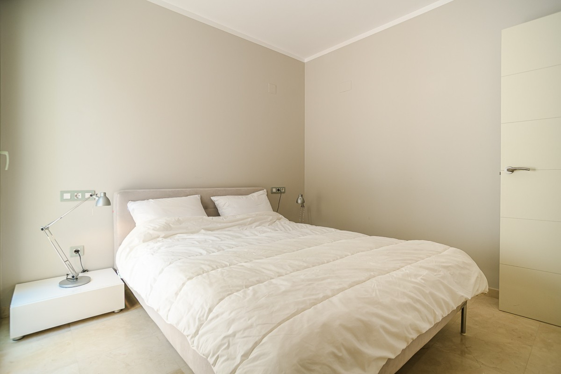 Reventa - 3. Casa pareada - San Miguel de Salinas - Costa Blanca Sur