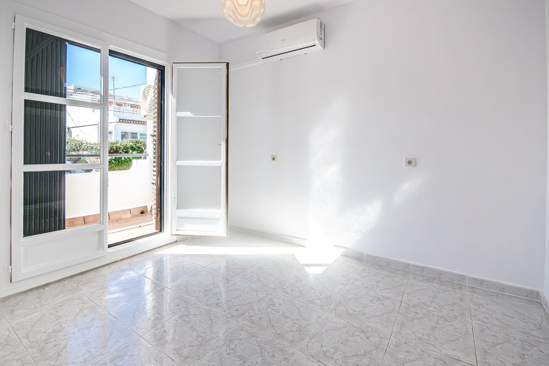 Reventa - 3. Casa pareada - San Miguel de Salinas - Costa Blanca Sur