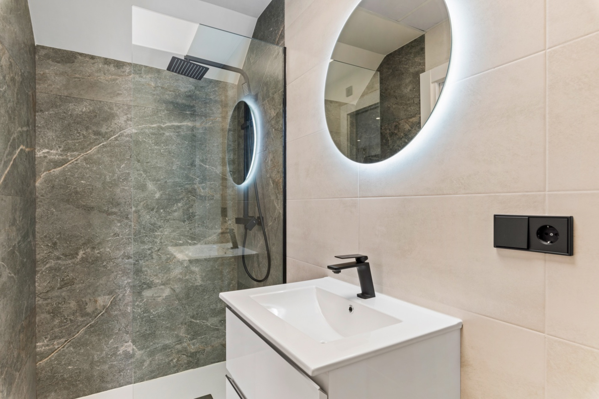 Reventa - 3. Casa pareada - Torre de la Horadada - Costa Blanca Sur