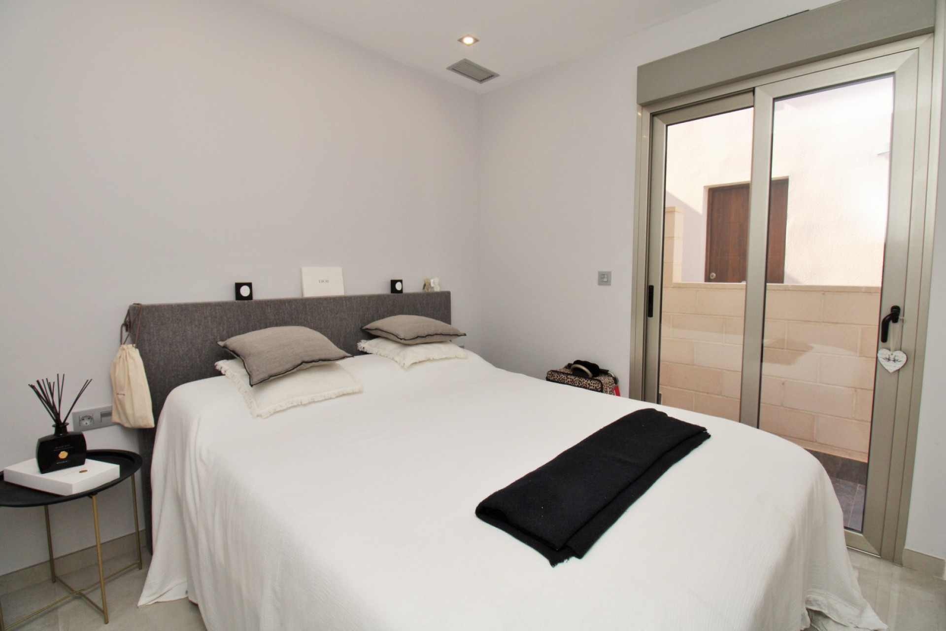 Reventa - 3. Casa pareada - Villamartin - Costa Blanca Sur