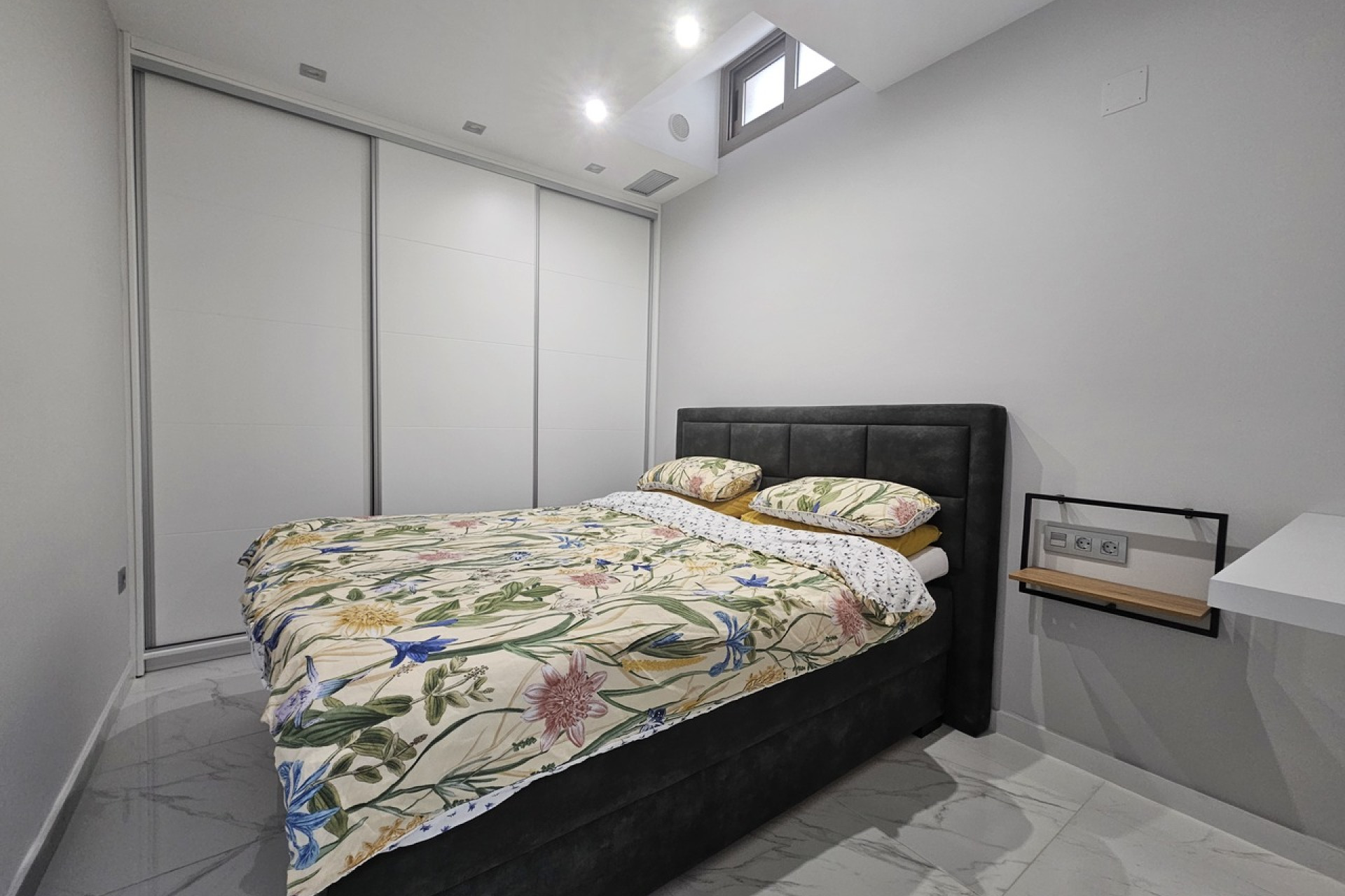 Reventa - 3. Casa pareada - Villamartin - Costa Blanca Sur