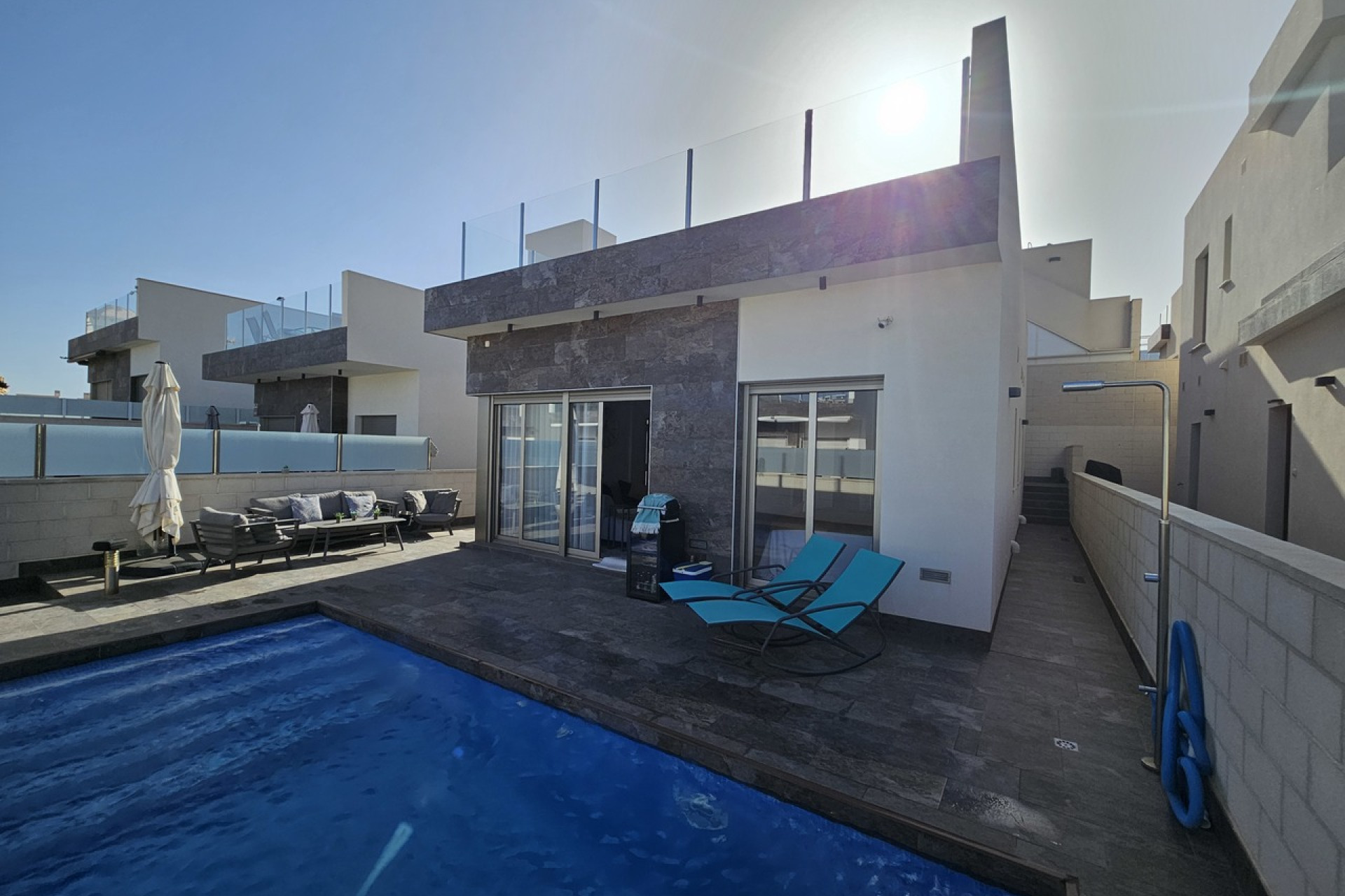 Reventa - 3. Casa pareada - Villamartin - Costa Blanca Sur