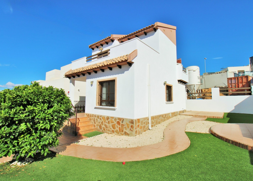 Reventa - 3. Casa pareada - Villamartin - Costa Blanca Sur